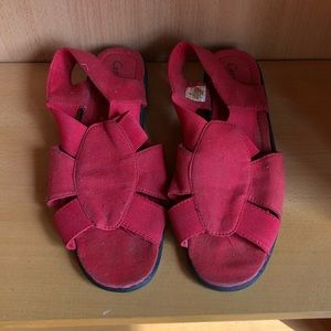 Coral red vintage elastic sandals